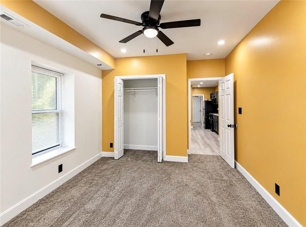 Photo 16 of 20 - 1414 E 30th Street, Kansas City, MO 64128
