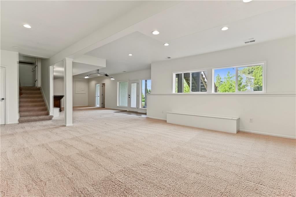 16004 Ballentine Street — photo 54