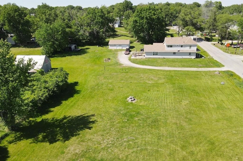 401 N Platte Avenue — photo 13