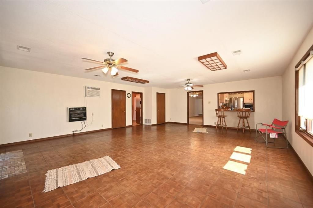 401 N Platte Avenue — photo 18