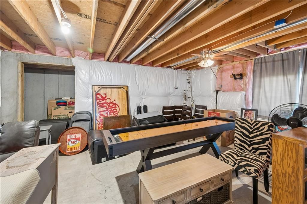 11450 Yecker Avenue — photo 29