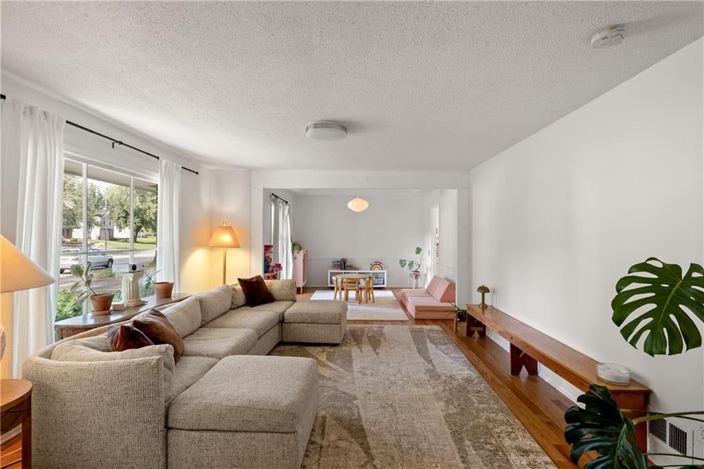 9809 Winslow Place — photo 7
