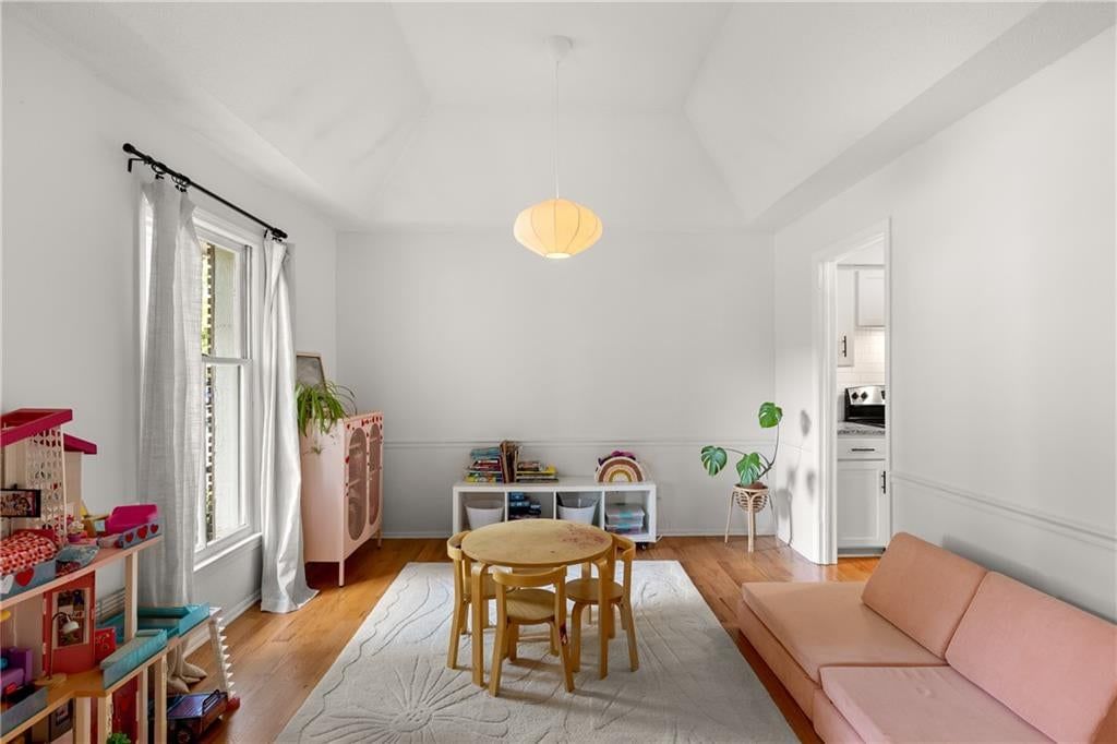 9809 Winslow Place — photo 10