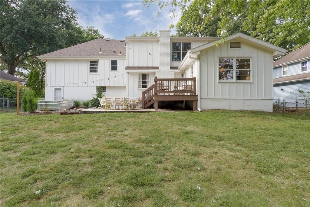 9809 Winslow Place — photo 39