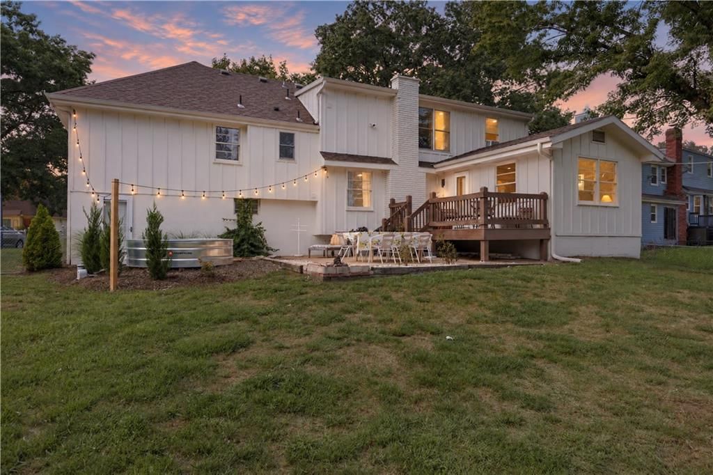 9809 Winslow Place — photo 44