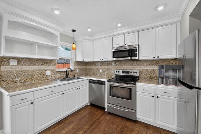 6811 N Askew Circle — photo 15