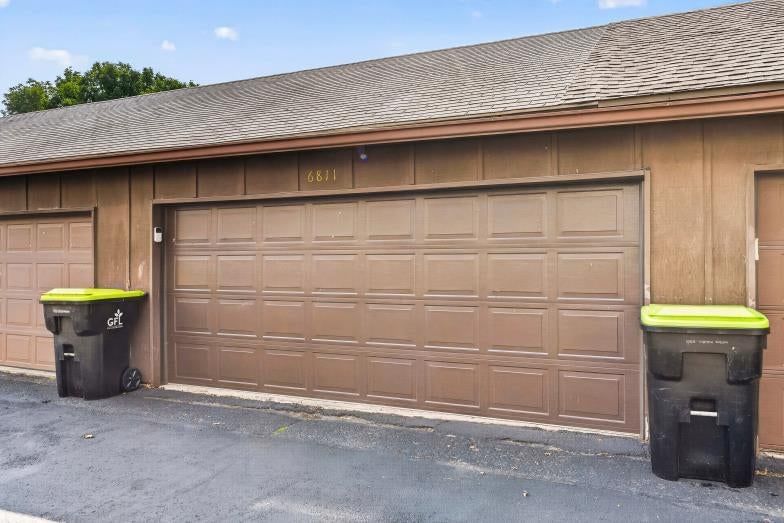 6811 N Askew Circle — photo 34