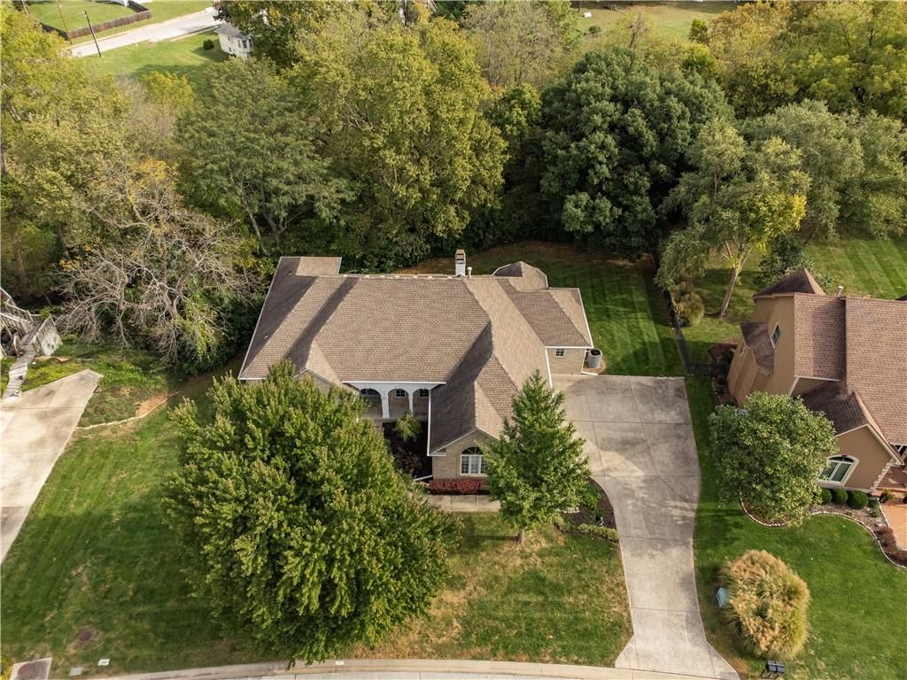 Photo 48 of 57 - 3317 Dominion Drive, Independence, MO 64055