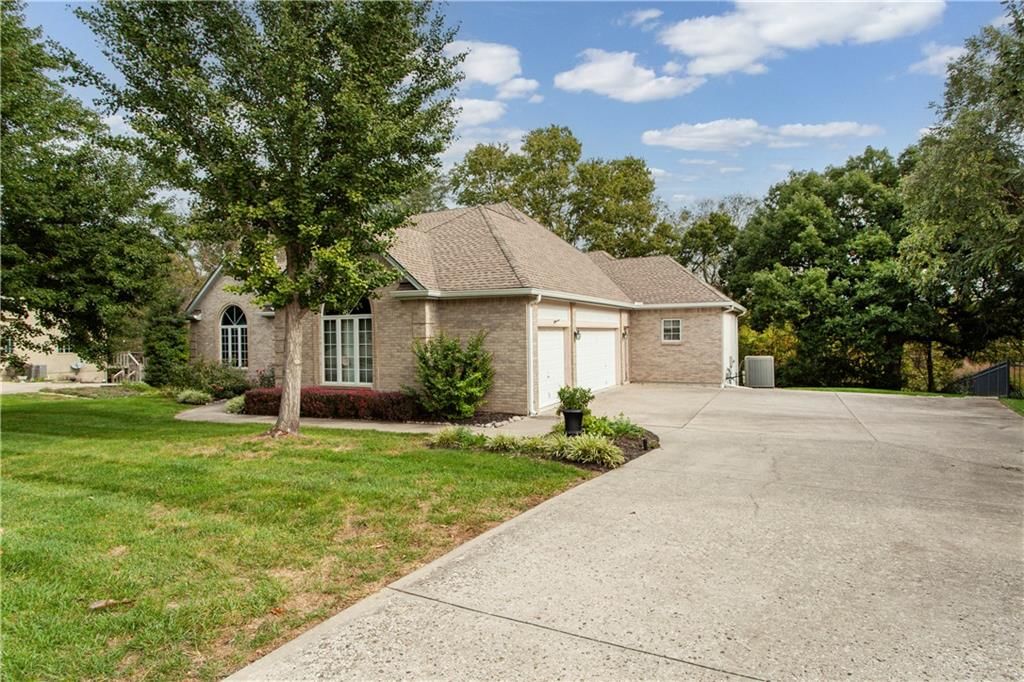 Photo 53 of 57 - 3317 Dominion Drive, Independence, MO 64055