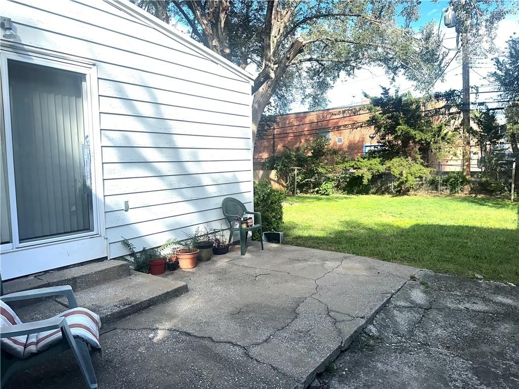 7427 Harrison Street — photo 3