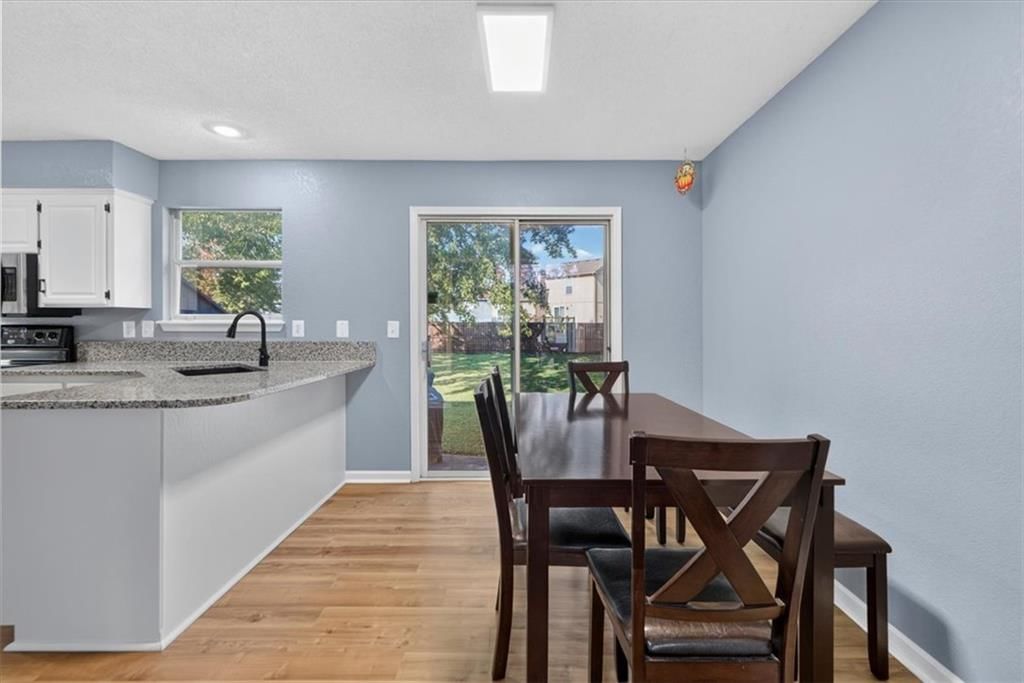 111 S Janell Drive — photo 12