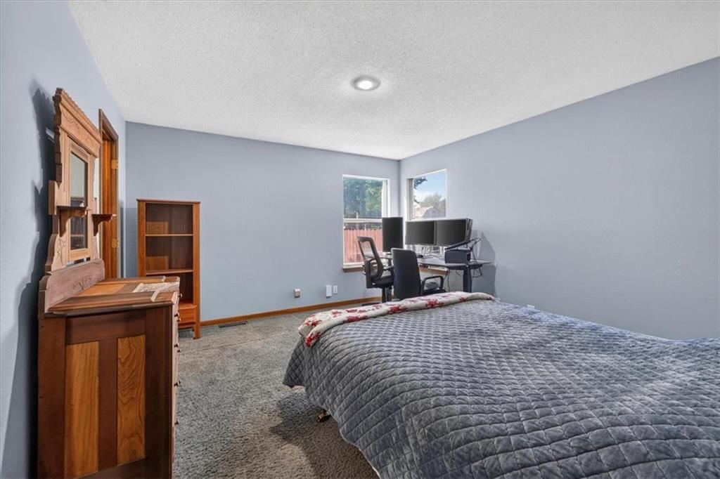 111 S Janell Drive — photo 15