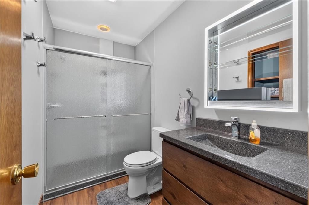 111 S Janell Drive — photo 22