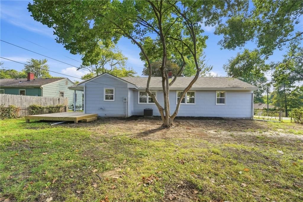 3028 S Hedges Avenue — photo 24