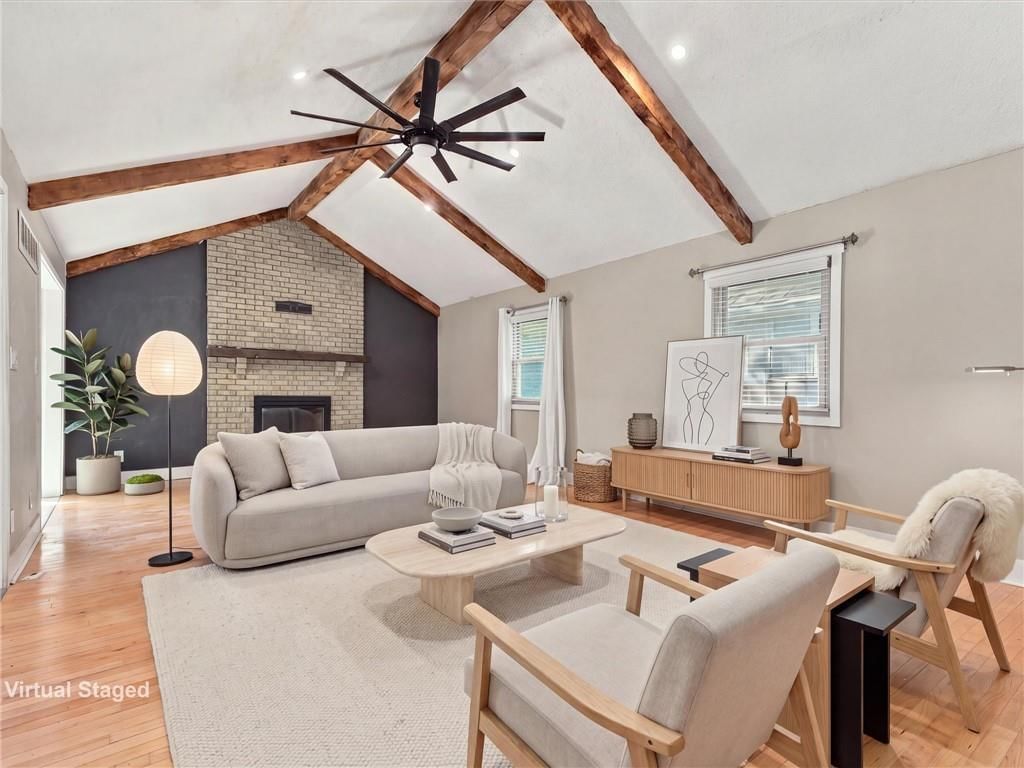 1210 N Withers Road, Liberty, MO: listing photo 3