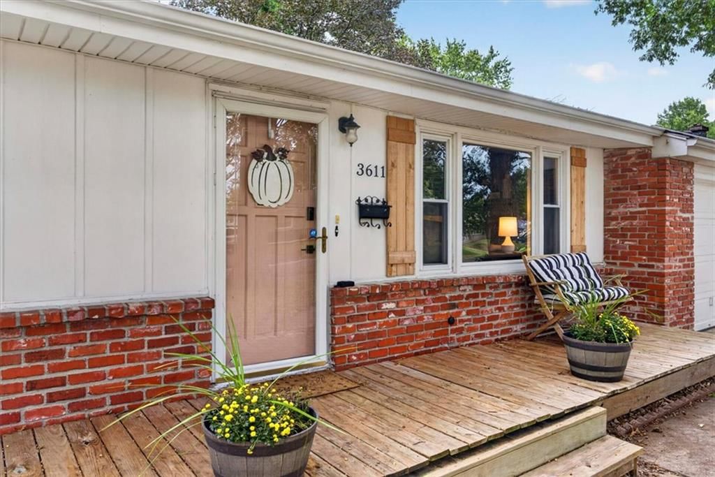 Photo 31 of 34 - 3611 S Spring Street, Independence, MO 64055