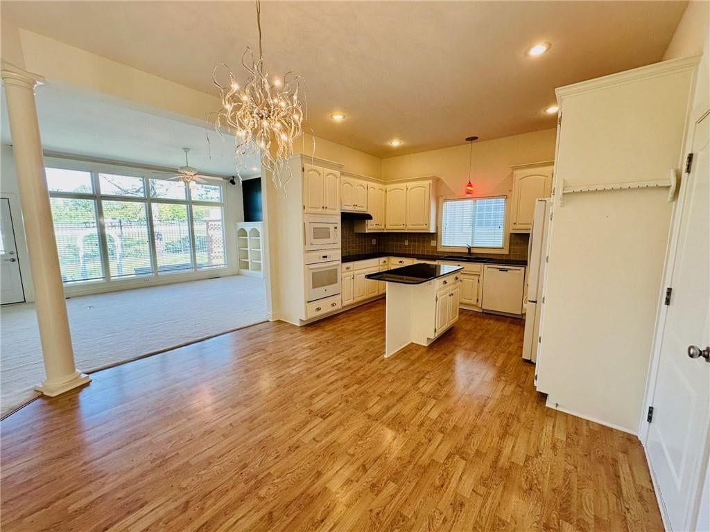 1912 Carter Court — photo 9