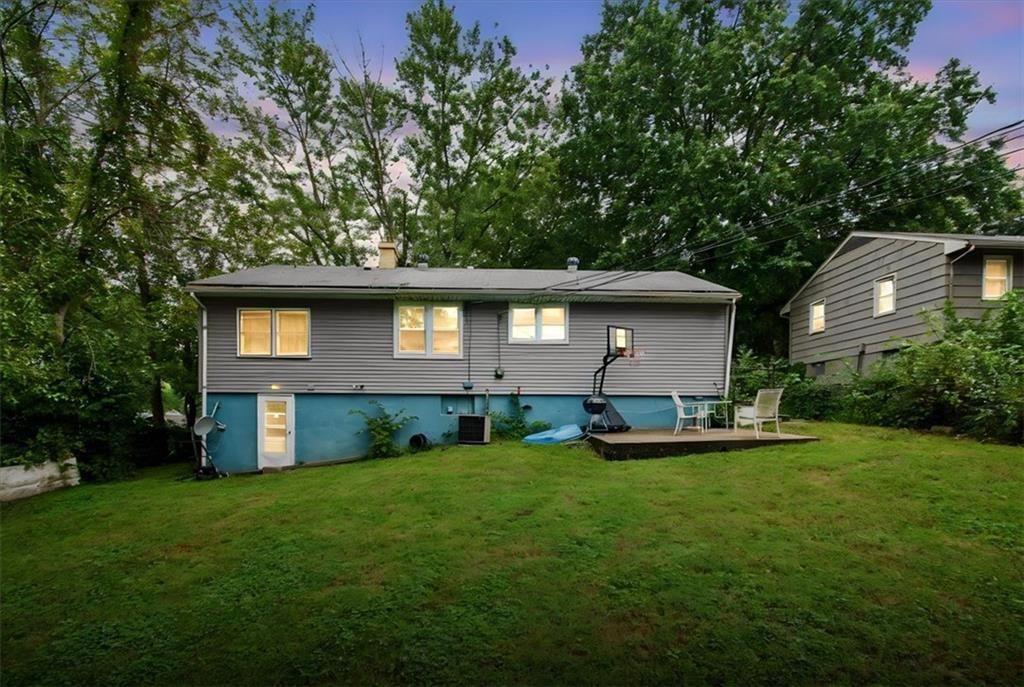 Photo 19 of 23 - 1708 N Kiger Road, Independence, MO 64050