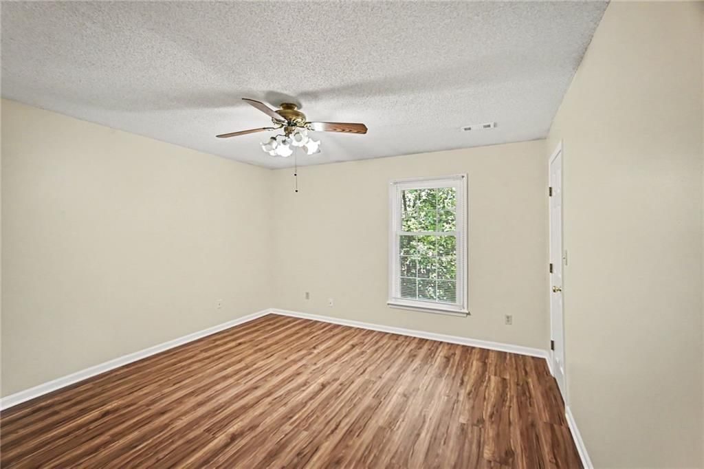 6904/6906 N Orchard Street — photo 7