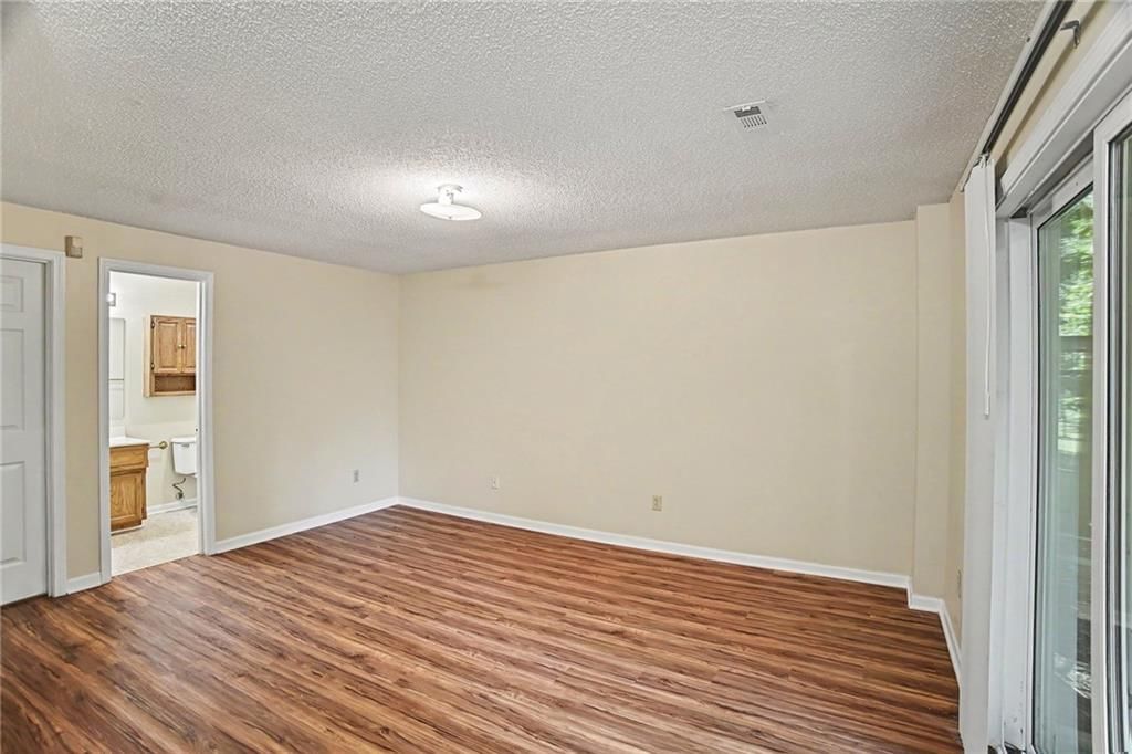 6904/6906 N Orchard Street — photo 13
