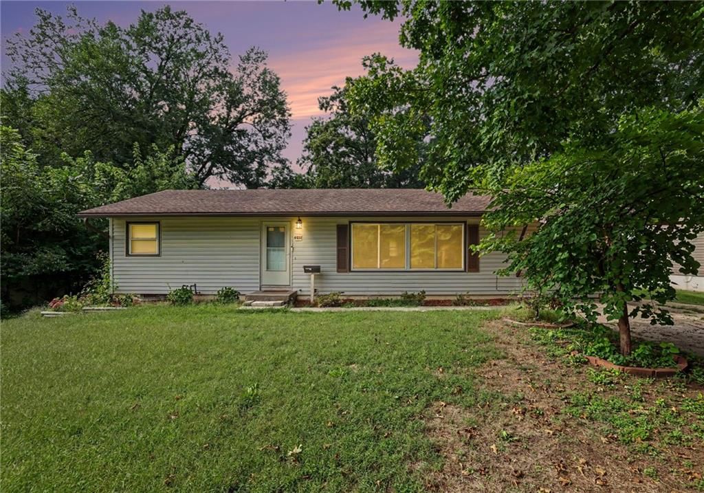 4411 E 138th Street, Grandview, MO