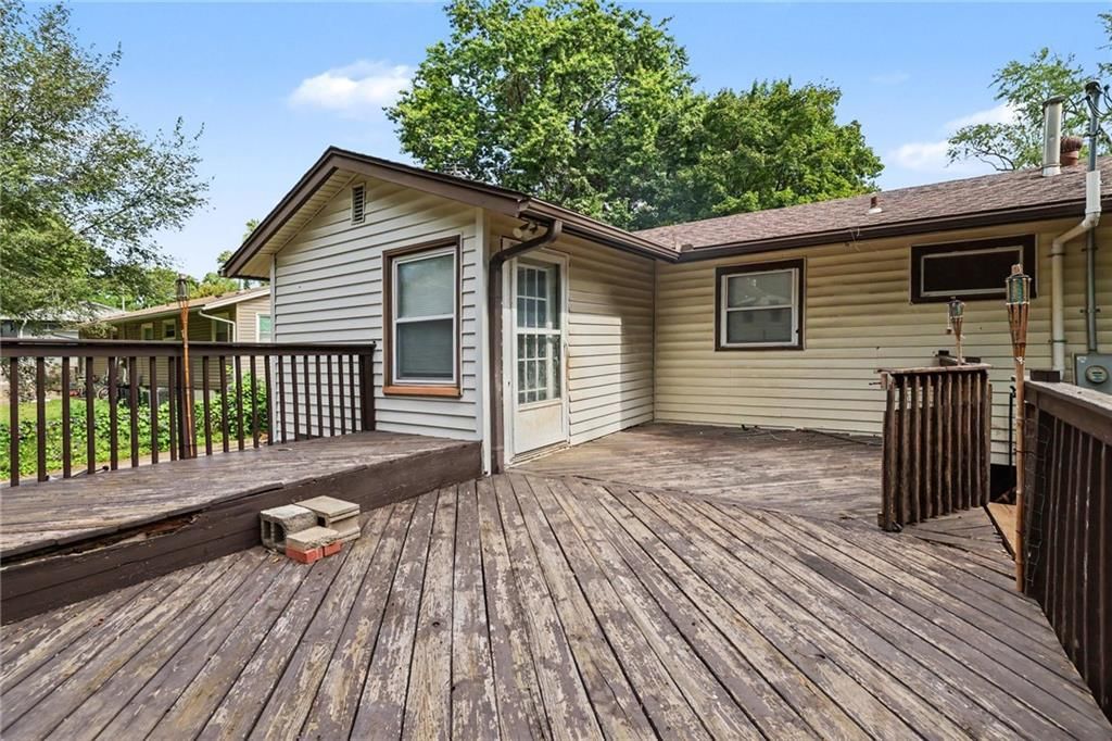 Photo 17 of 19 - 4411 E 138th Street, Grandview, MO 64030