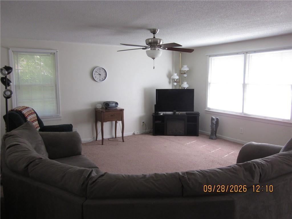 217 W Market Street — photo 9