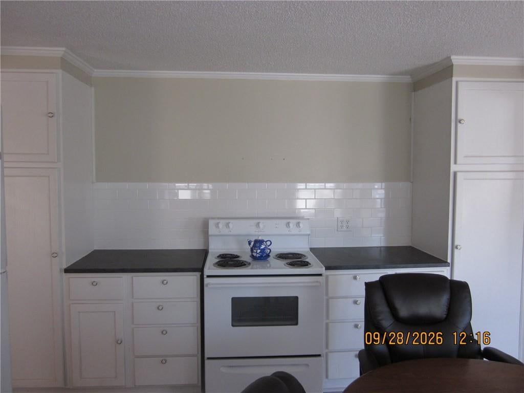 217 W Market Street — photo 11