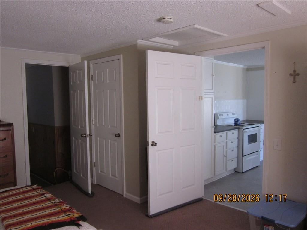 217 W Market Street — photo 14