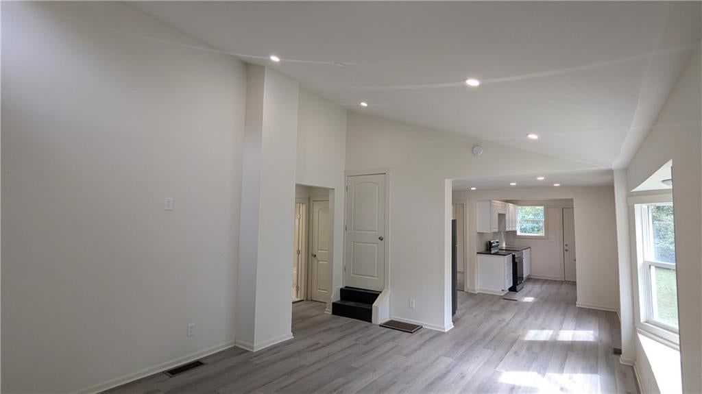 4015 Myrtle Avenue — photo 14