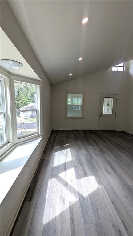 4015 Myrtle Avenue — photo 20