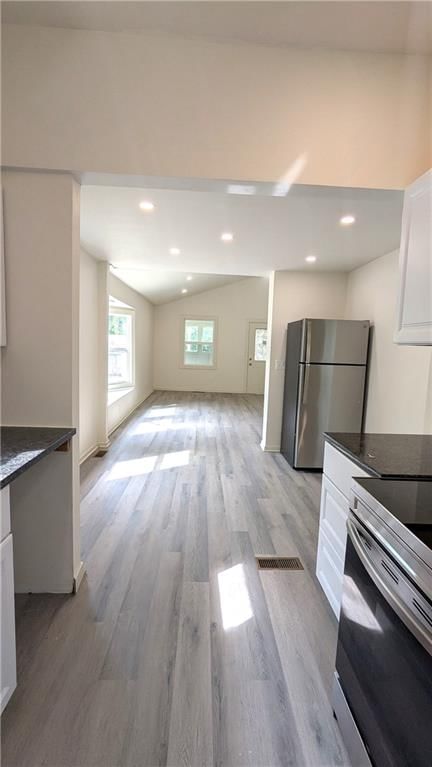 4015 Myrtle Avenue — photo 27