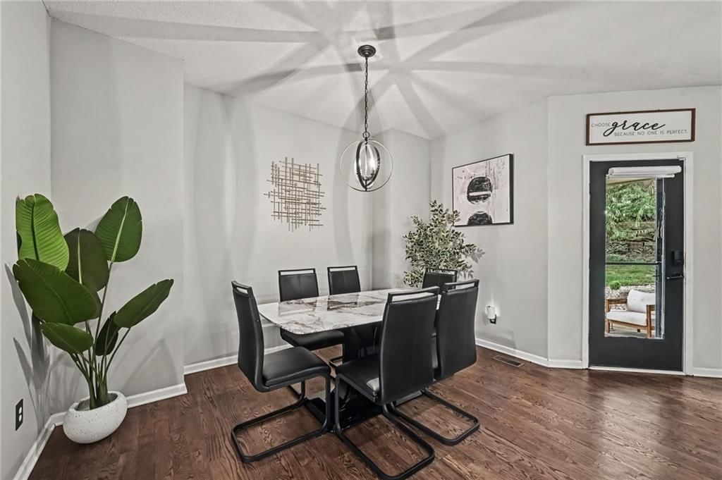 14090 NW 64th Terrace — photo 9
