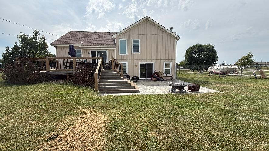 15200 Roger Road, Leavenworth, KS: listing photo 3