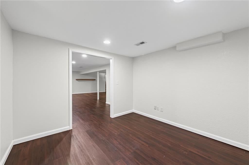Photo 25 of 38 - 6141 CATALINA Street, Fairway, KS 66205