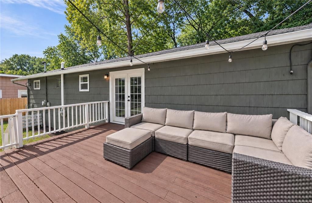 Photo 30 of 38 - 6141 CATALINA Street, Fairway, KS 66205
