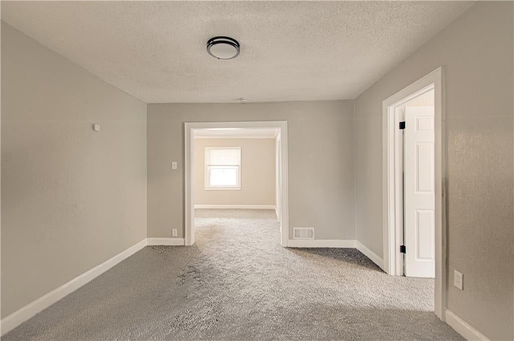 5900 Wabash Avenue — photo 17