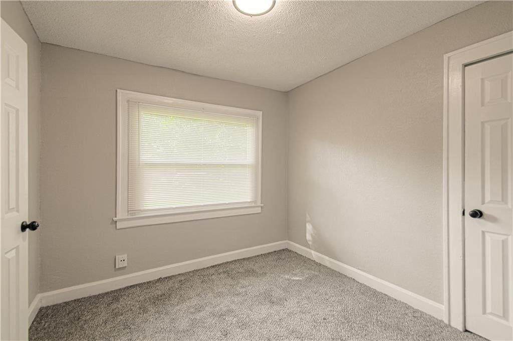 5900 Wabash Avenue — photo 26
