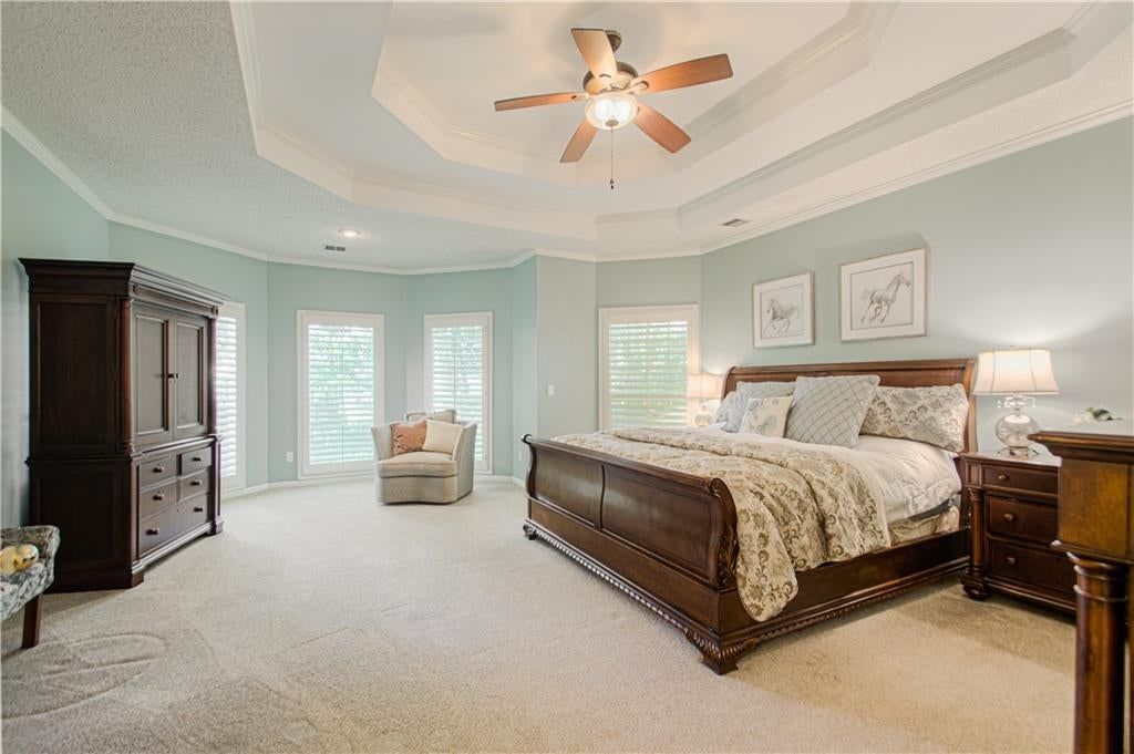 Photo 6 of 57 - 5418 W 131st Terrace, Overland Park, KS 66209