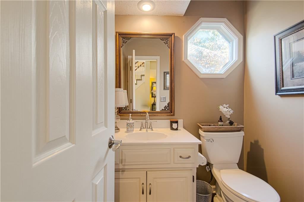 Photo 21 of 57 - 5418 W 131st Terrace, Overland Park, KS 66209