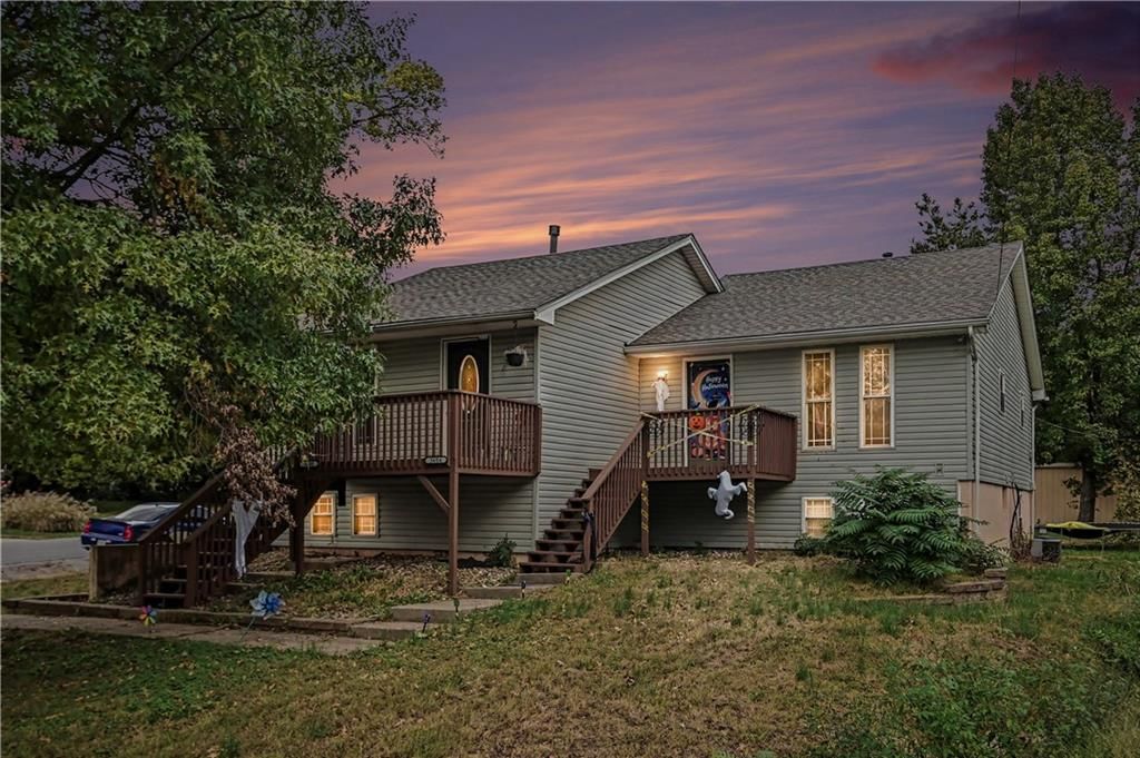 5600 - 5604 NE 50th Street, Kansas City, MO