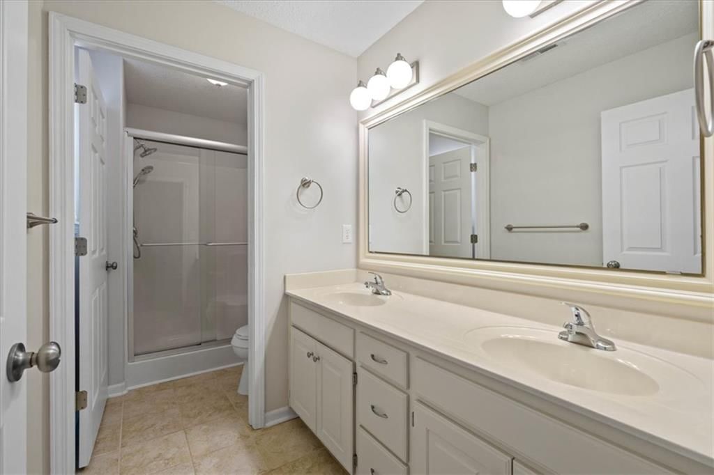 200 NW JACKIE Avenue — photo 16