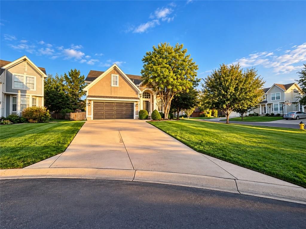 13102 W 137th Court, Overland Park, KS