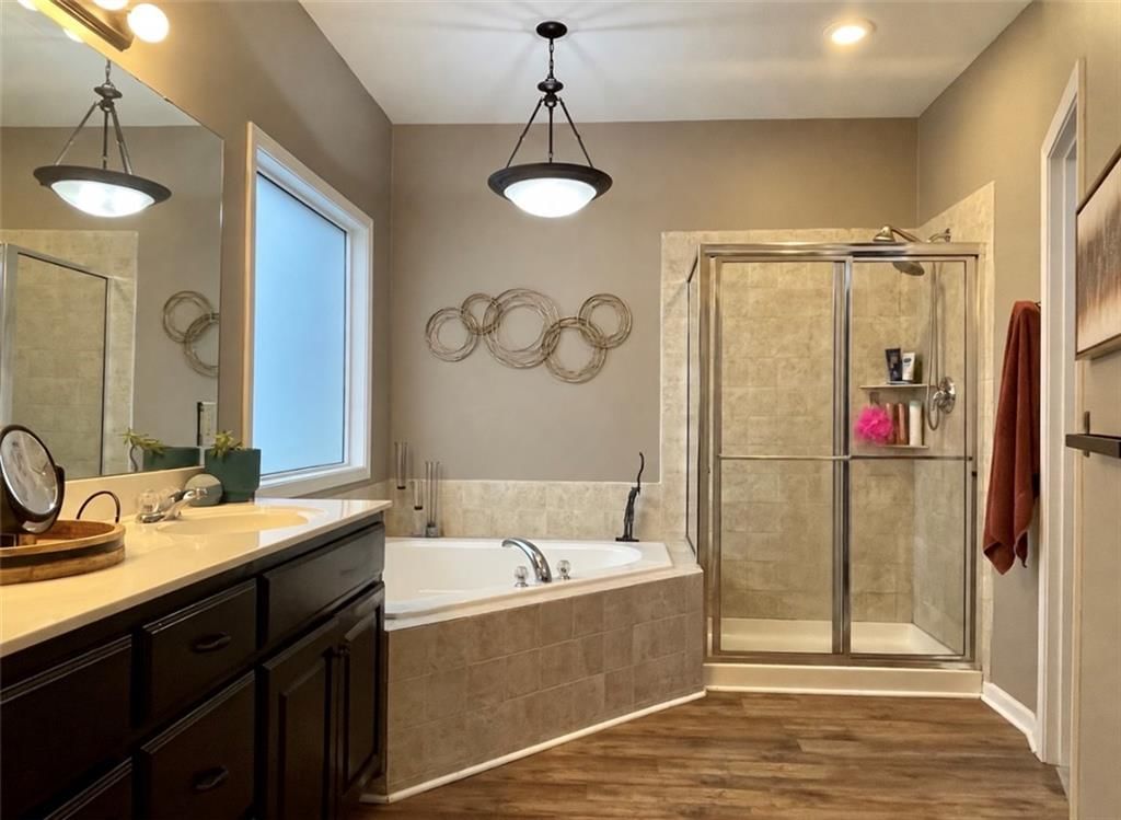 Photo 42 of 66 - 712 S Adams Street, Raymore, MO 64083