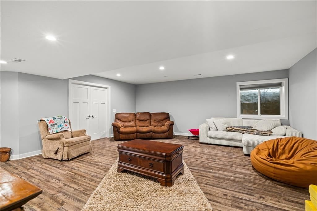 1201 Mesa Drive — photo 29