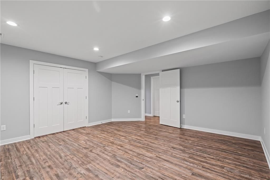 1201 Mesa Drive — photo 32