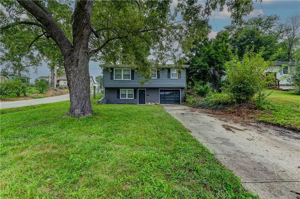 217 Woods Avenue — photo 33