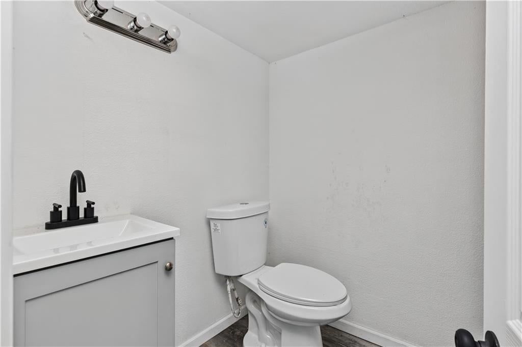 627 Sumner Avenue — photo 6