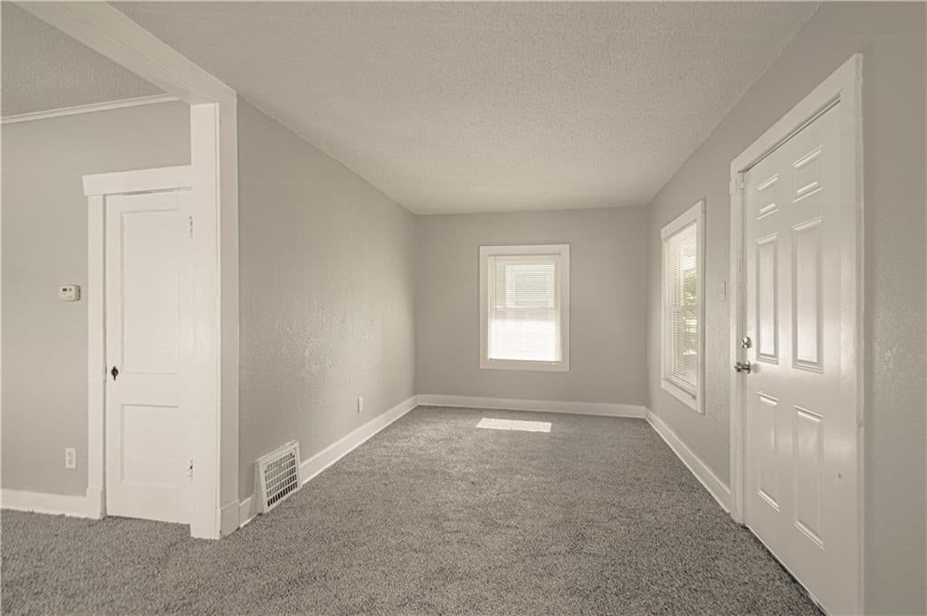 5721 Brooklyn Avenue — photo 12
