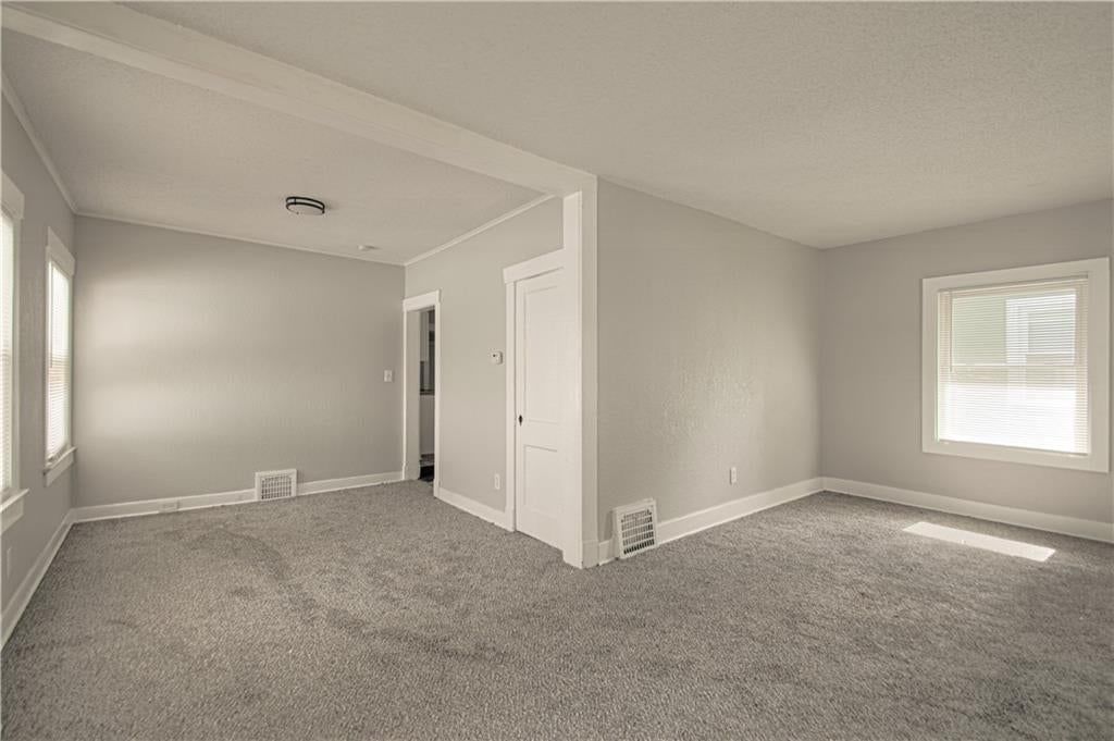 5721 Brooklyn Avenue — photo 13